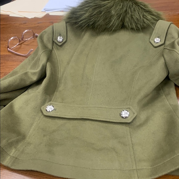 Olive Green Faux Fur Collar suede jacket - Picture 4 of 7
